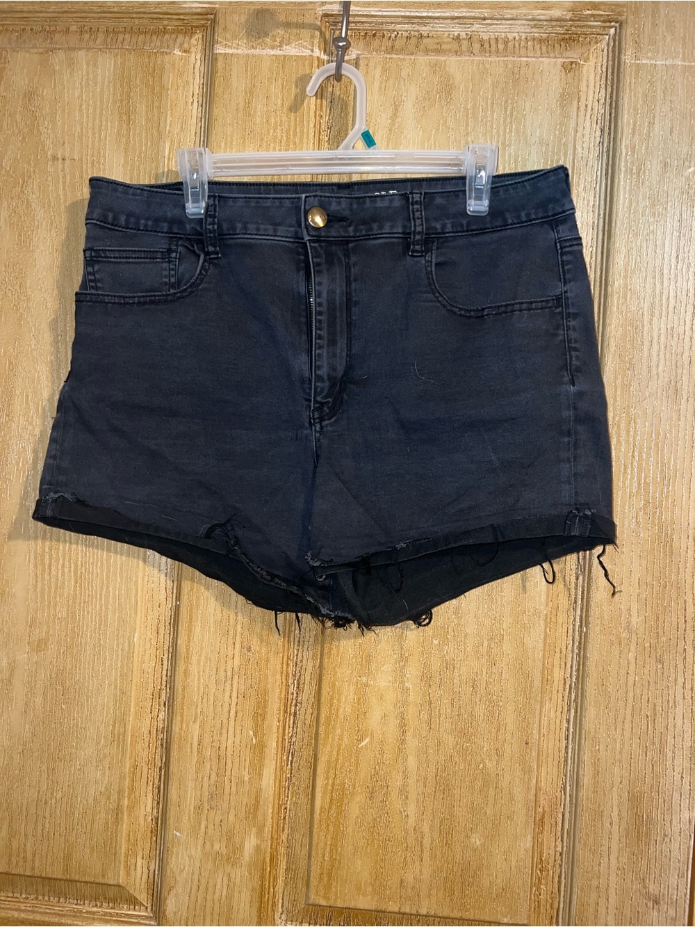 Women's Black Denim Cutoff Shorts AEO size 18